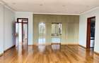 5 Bed Apartment with En Suite in Kilimani - 6