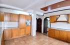 4 Bed Townhouse with En Suite at Riverside Drive - 4