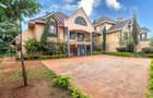 5 Bed Townhouse with En Suite in Waiyaki Way - 4