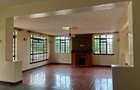 5 Bed House with En Suite in Runda - 2