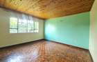 6 Bed House with En Suite at Hardy Area - 11