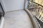 2 Bed Apartment with Gym in Garden Estate - 10