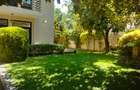 5 Bed Townhouse with Garden at Situated In Ambiance Neighborhood - 5