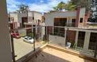 5 Bed Townhouse with En Suite in Lavington - 10