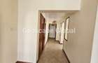 5 Bed Townhouse with En Suite in Riverside - 18