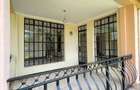 5 Bed Townhouse with En Suite in Lavington - 6