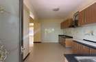 3 Bed Apartment with En Suite in Kilimani - 7