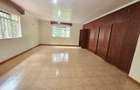 4 Bed Townhouse with En Suite in Lavington - 8