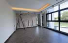 5 Bed Villa with En Suite in Nyari - 16