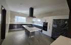 3 Bed Apartment with En Suite in Riverside - 1