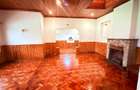4 Bed House with En Suite in Spring Valley - 3