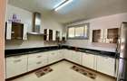 Furnished 2 Bed Apartment with En Suite at Near Arboretum Forest - 2