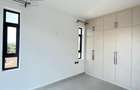 2 Bed Apartment with En Suite at Brookside - 6