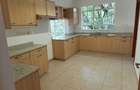 3 Bed Apartment with En Suite at Lavington - 16