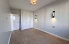 1 Bed Apartment with En Suite in Riverside - 2