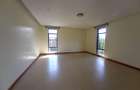5 Bed Townhouse with En Suite in Runda - 17