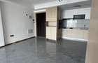 3 Bed Apartment with En Suite in Riverside - 13