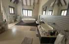 5 Bed Villa with En Suite in Spring Valley - 7