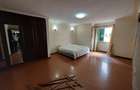 3 Bed Apartment with En Suite at Lavington - 16