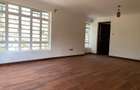 5 Bed Townhouse with En Suite in Karen - 7