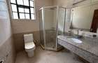 4 Bed Villa with En Suite at Lavington - 7