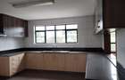 3 Bed Apartment with En Suite in Parklands - 9