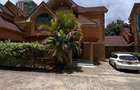 5 Bed Townhouse with En Suite at Othaya Road - 1