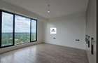 4 Bed Apartment with En Suite in Parklands - 6