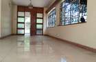 5 Bed House with En Suite at Un Avenue - 20