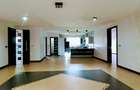 3 Bed Apartment with En Suite at Riverside Drive - 1