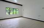3 Bed Apartment with En Suite at Greenwood Drive - 11