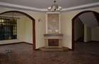 4 Bed Townhouse with En Suite in Lavington - 3