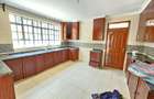 4 Bed House with En Suite in Lavington - 6