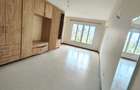 3 Bed Apartment with En Suite at Parklands - 10