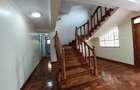 6 Bed Townhouse with En Suite at Lavington Road - 11