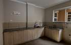 3 Bed Apartment with En Suite in Riverside - 15