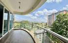 Furnished 3 Bed Apartment with En Suite in Riverside - 4