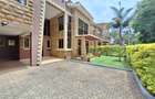 5 Bed Townhouse with En Suite at Lavington Green - 2