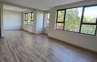 5 Bed Townhouse with En Suite at Lavington Green - 7