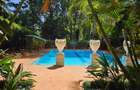 3 Bed Apartment with En Suite in Riverside - 1