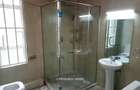 4 Bed House with Swimming Pool in Spring Valley - 8