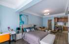 Studio Apartment with En Suite in Kilimani - 1