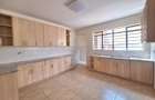 5 Bed Townhouse with En Suite in Lavington - 5