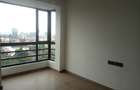 3 Bed Apartment with En Suite in Riverside - 6