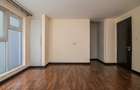 3 Bed Apartment with En Suite in Riverside - 18