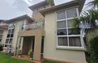 4 Bed Townhouse with En Suite at Iguta - 1