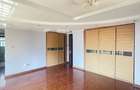 5 Bed Townhouse with En Suite in Lavington - 8