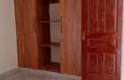 1 Bed House with En Suite in Lavington - 2