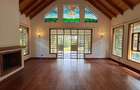 4 Bed House with En Suite in Runda - 12