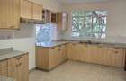 3 Bed Apartment with En Suite at Valley Arcade - 12